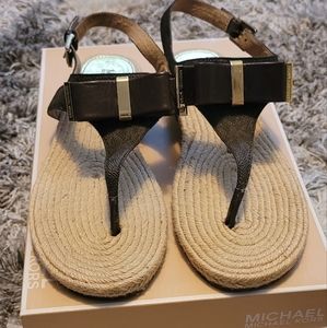 Michael Kors Bow & Logo